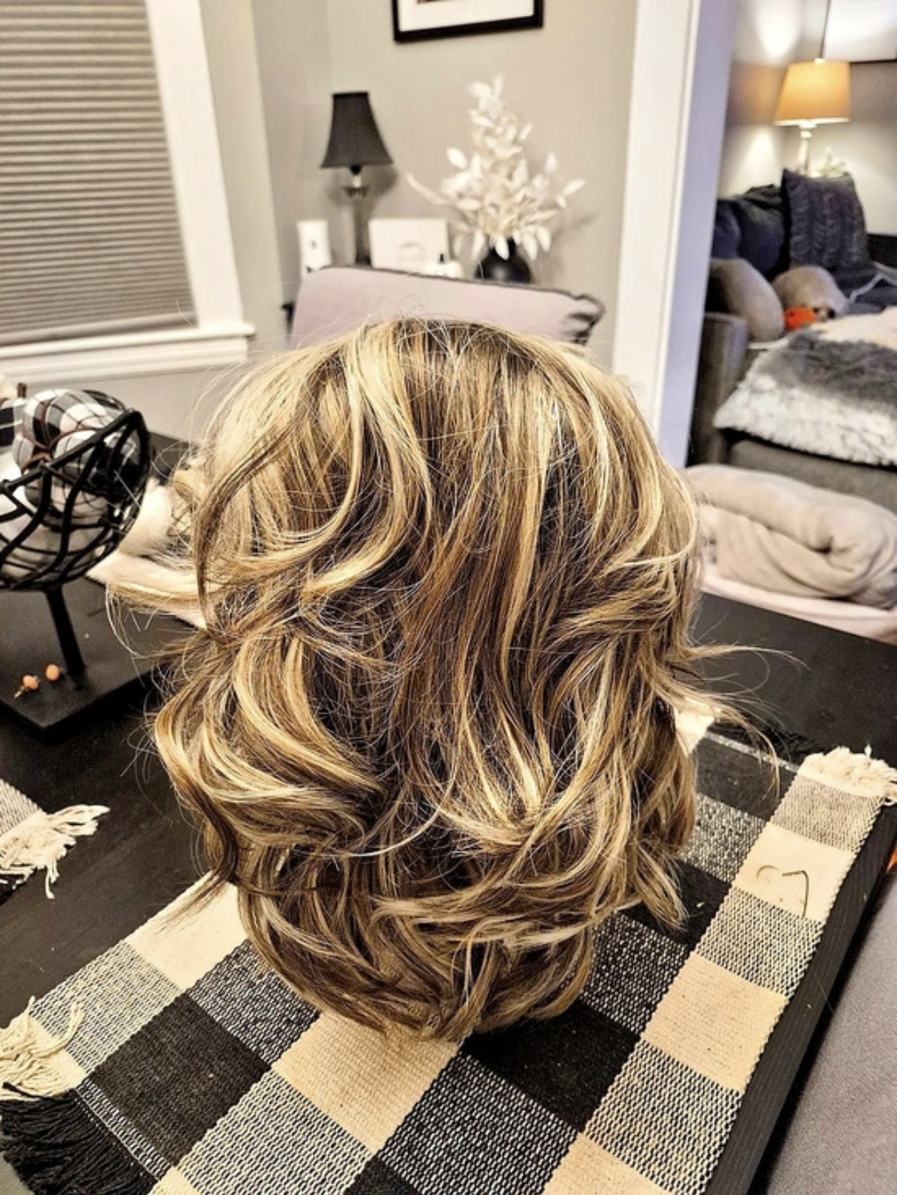 Brown & Blonde Layered Wavy Wig Like New